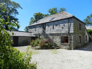 1 Bedroom Original Stone Cottages with Hot Tub in Launceston, Cornwall, England